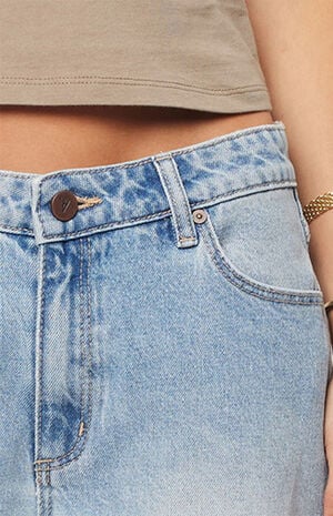 99 Kaia Worn Low Rise Baggy Jeans image number 2