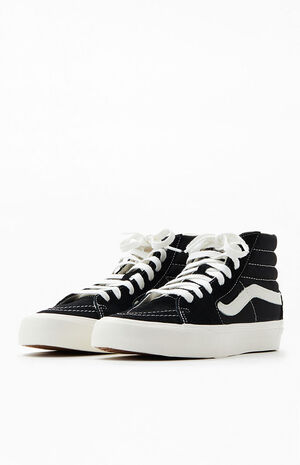 Black & White Sk8-Hi VR3 Shoes image number 2
