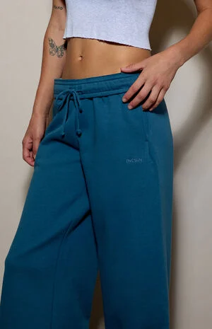 Ultra Soft Fleece Baggy Sweatpants image number 2