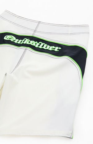 Mercury Gravity 10" Boardshorts image number 4