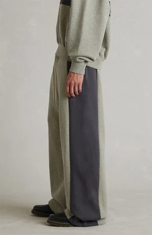 Seal Paneled Lounge Baggy Sweatpants image number 4