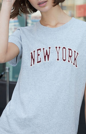 Chloe New York T-Shirt image number 2