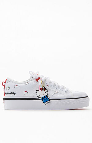 Women's Hello Kitty Nizza Platform Sneakers image number 2