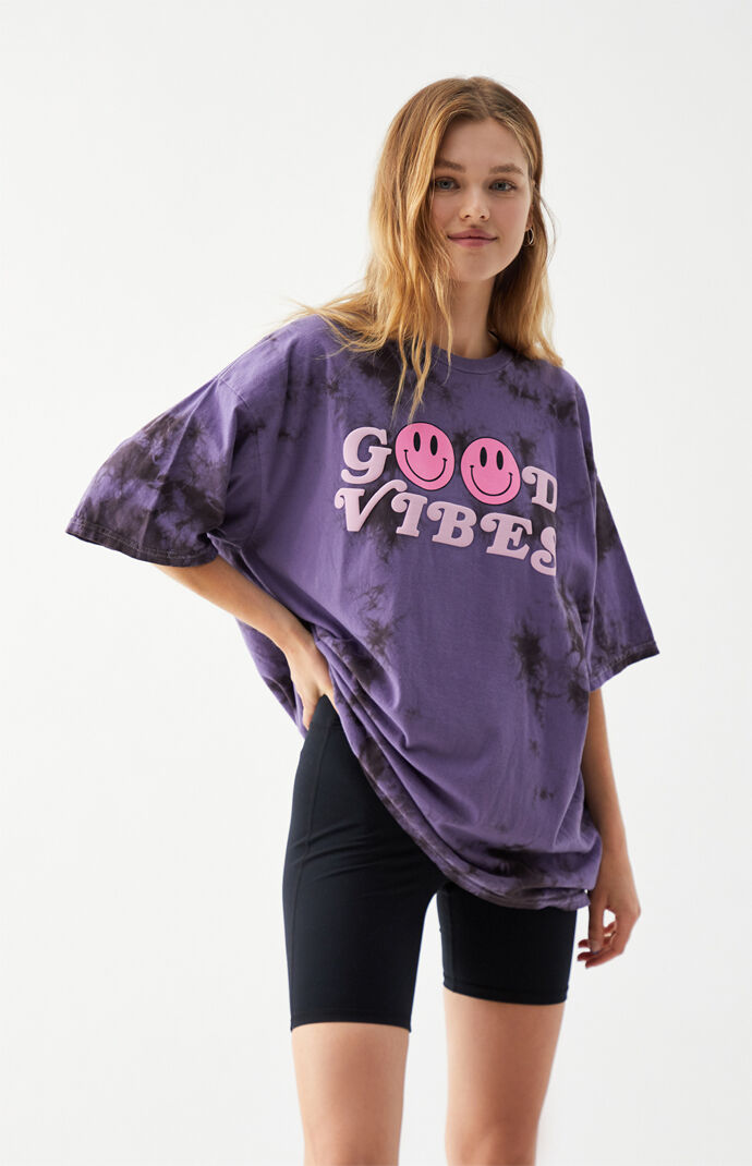 Smile Good Vibes T-Shirt