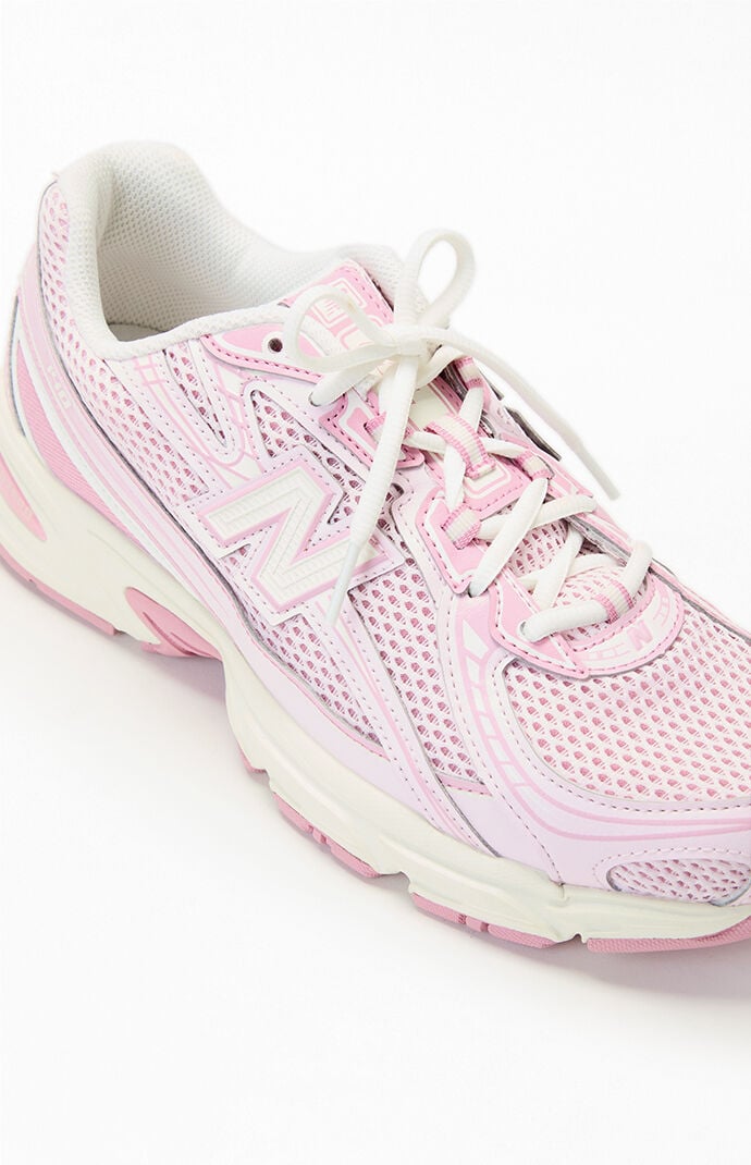 New Balance Pink 740 Sneakers