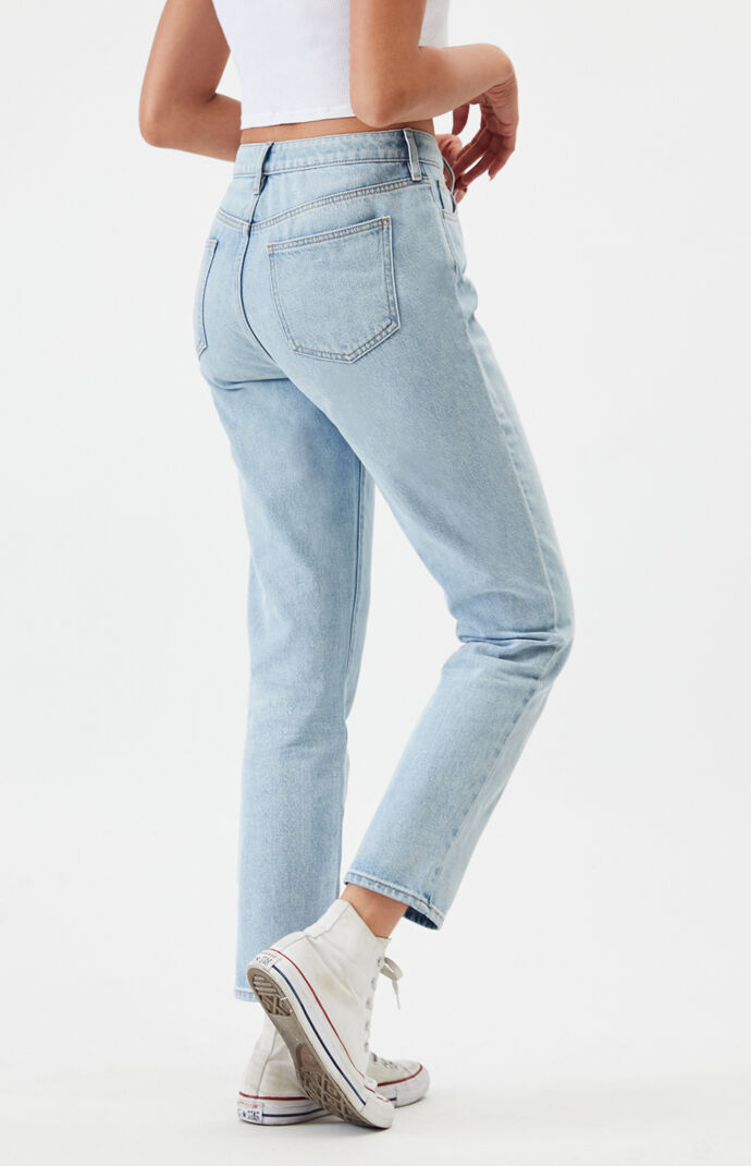 Emma chamberlain jeans hollister online