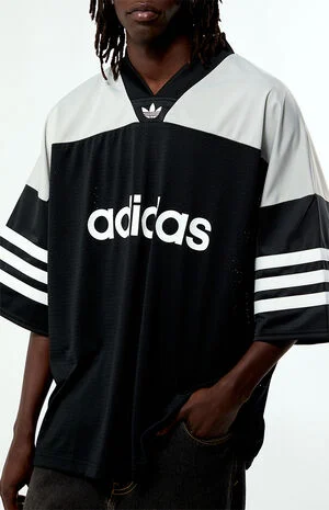 Adicolor Black Oversized Football Jersey image number 2
