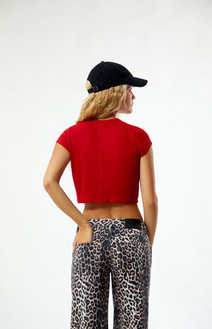 Queen Cropped T-Shirt image number 3