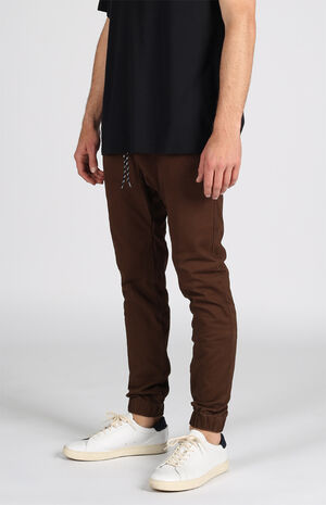 Brown Weekend Jogger 2.0 Pants image number 2