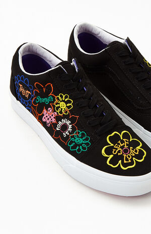 Cultivate Care Old Skool Sneakers image number 8