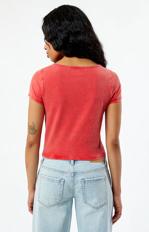 Sculpting Notched T-Shirt image number 4