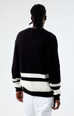By PacSun King Of Beers Sweater image number 4