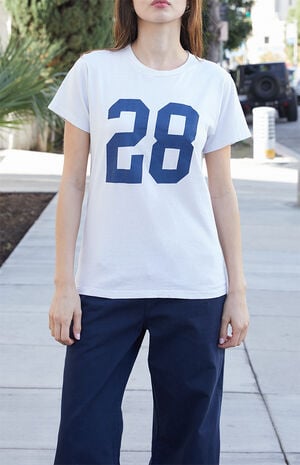Robyn 28 Short Sleeve T-Shirt image number 1