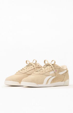 Women's Tan Freestyle Lo Sneakers image number 2