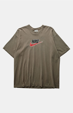 2000s Nike Graphic T-Shirt image number 1