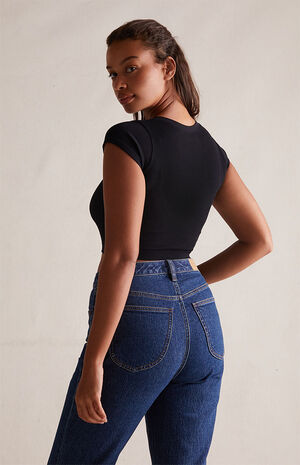 Seamless Notched T-Shirt image number 4