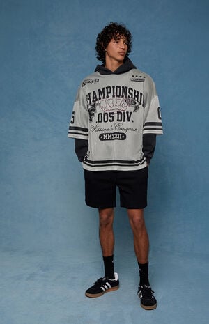 Fleece Black Sweat Shorts image number 2