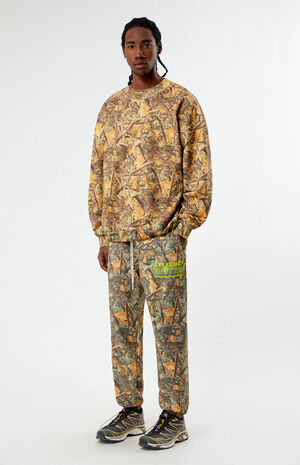 Studio Crew Neck Sweatshirt image number 6