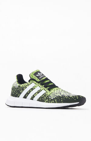 Black & Yellow Swift Run Shoes image number 1