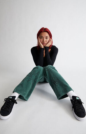 Green Corduroy Embroidered Boyfriend Jeans image number 2