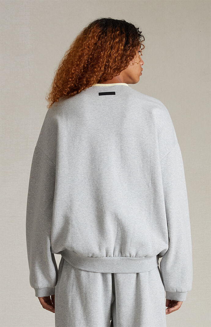 FOG ESSENTIALS FLEECE CREWNECK LIGHT HEATHER GRAY スウェット Fear of God Essentials Fleece Crewneck Light Heather Gray