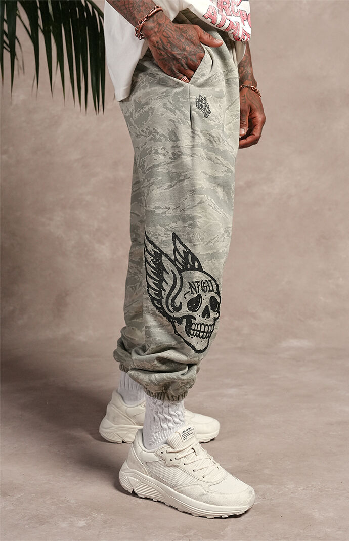 DARC SPORT ATHLETICS Camo FRVR Lounge Oversized Sweatpants | Pacsun