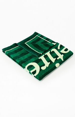 Country Club Oversized Towel image number 3