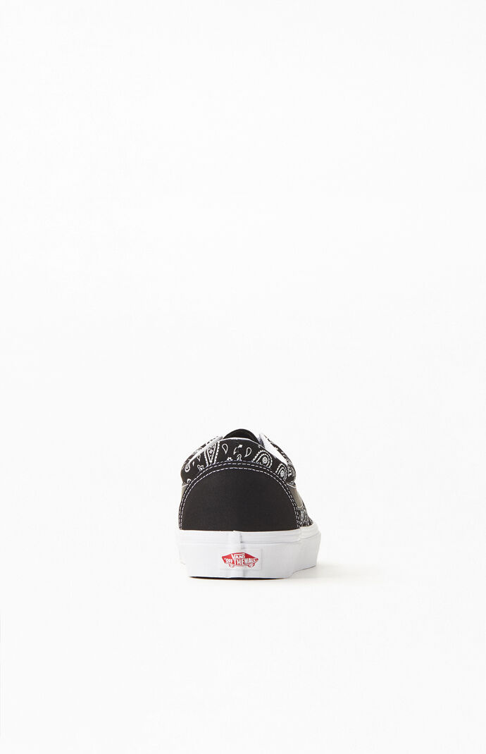 Black & White Paisley Bold Ni Shoes