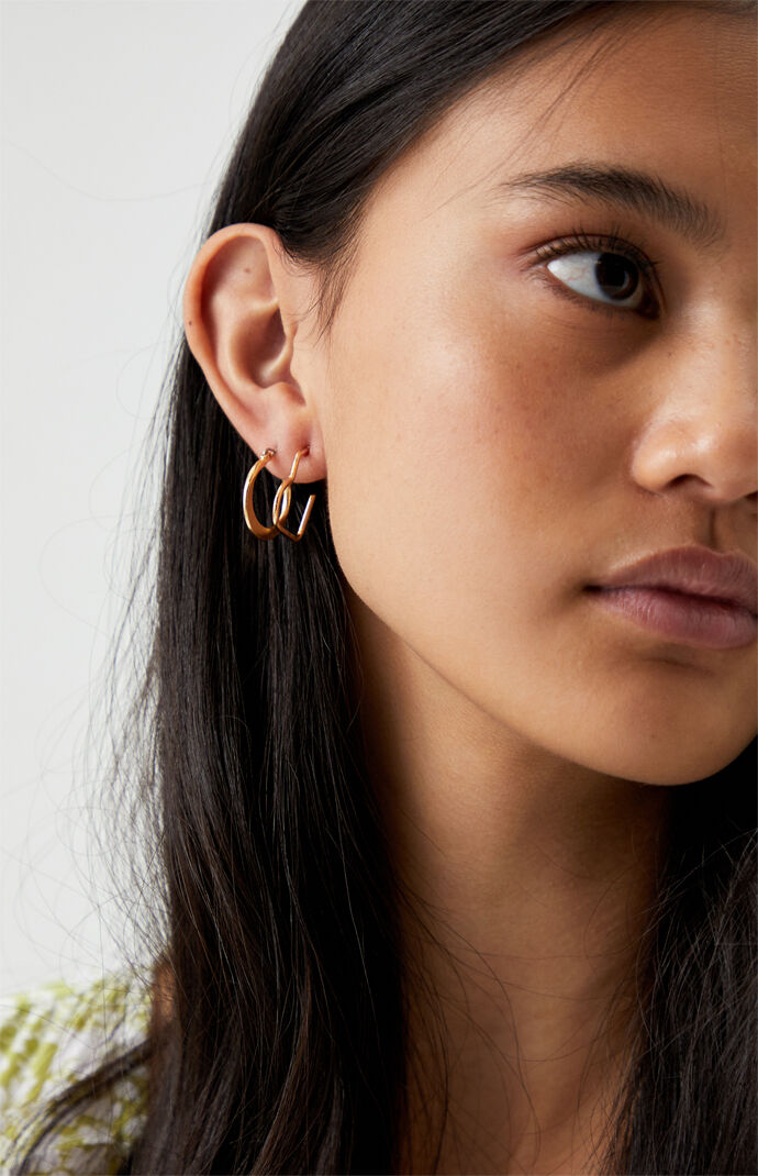 16 Pack Heart Earrings