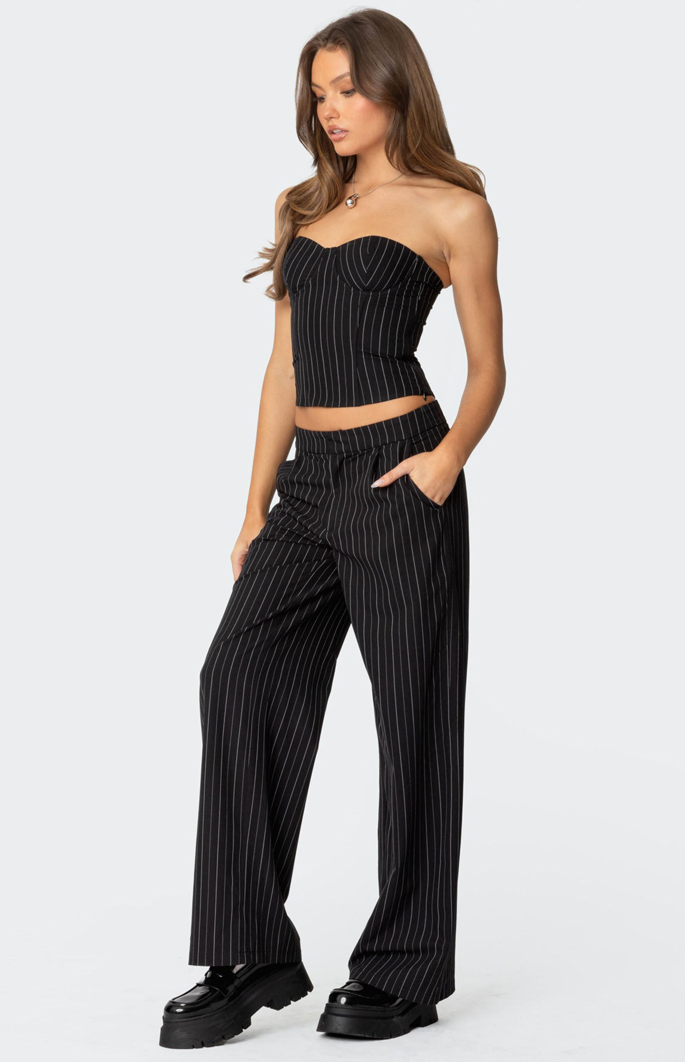芸能人愛用 Pinstripe Aliza Edikted Pants PacSun | トップス
