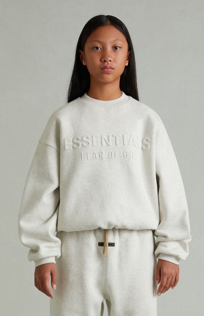 Fear of God ESSENTIALS Kids Heather Oatmeal Embossed Classic Crew Neck Sweatshirt