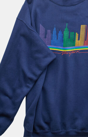 90s New York Crew Neck Sweatshirt image number 3
