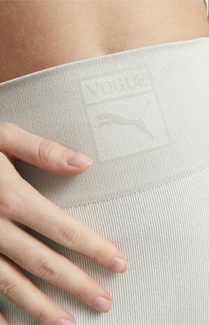 x Vogue Heather Grey Seamless Leggings image number 4