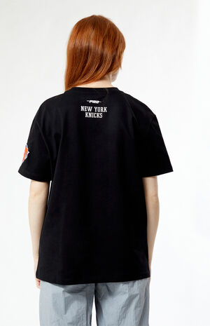 New York Knicks Classic T-Shirt image number 3