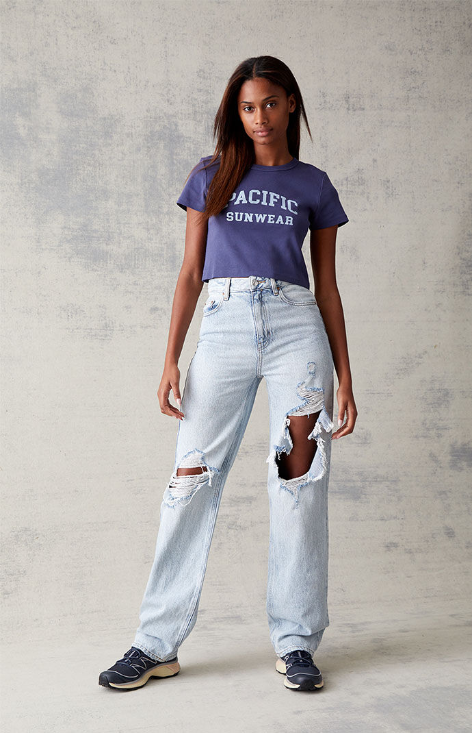 Light '90s Boyfriend Jeans