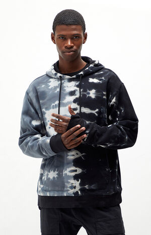 Insulated Pullover Fleece Hoodie image number 1