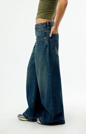 Sloane Low Rise Ultra Baggy Jeans Dark Blue image number 3