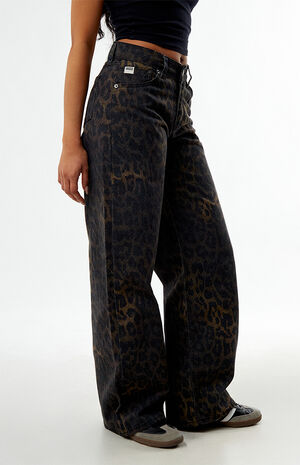 Dark Leopard Release Baggy Jeans image number 3