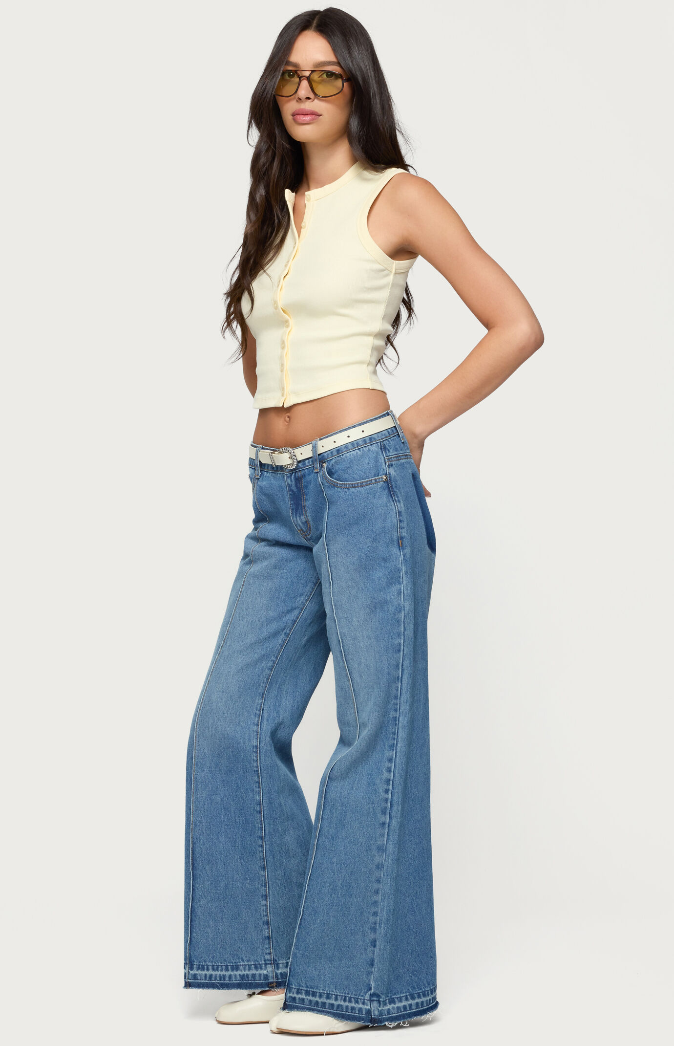 Edikted Nerissa Low Rise Flared Jeans