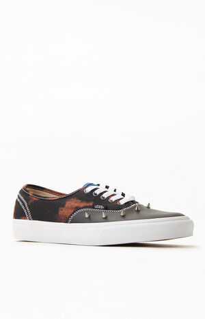 Tartan Daze Authentic Sneakers image number 1