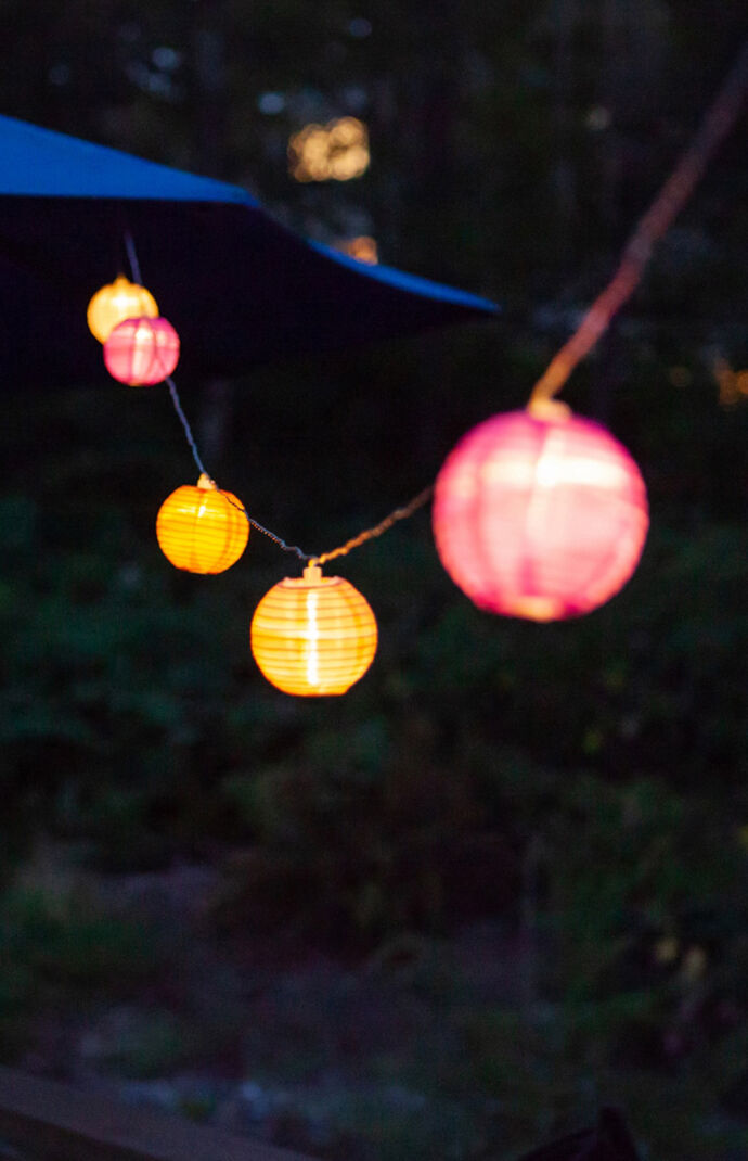 Peach Solar String Lights