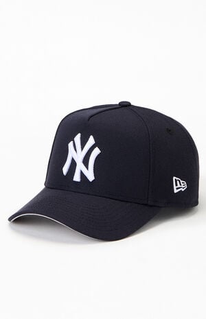 Kids NY Yankees Classic 9FORTY Snapback Hat image number 4