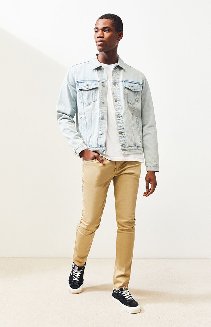 Light Classic Fit Denim Jacket