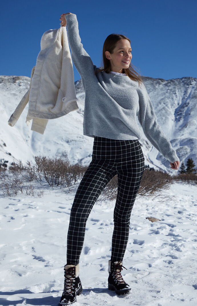 Ribbed Longline Pullover Sweater