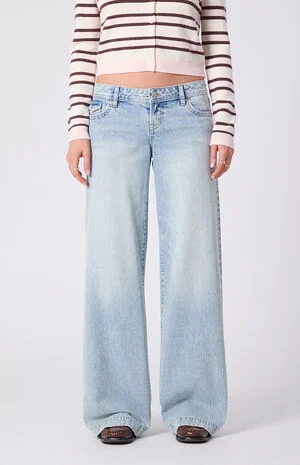 Kaia Ultimate Low Rise Baggy Jeans Button Pocket Light Blue image number 3