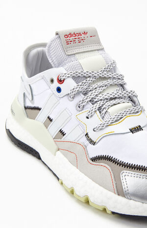 Grey & White Nite Jogger Shoes image number 6