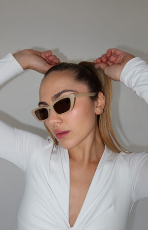 Blas&egrave; Frame Espresso Sunglasses image number 4