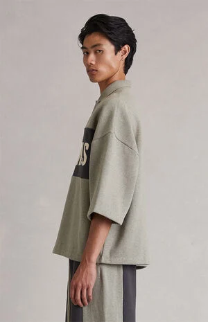 Seal Paneled Cropped Polo Shirt image number 3