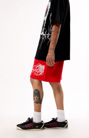 Red Thorn Of The Stem Sweat Shorts image number 3