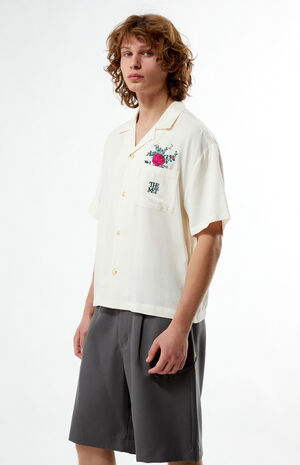 x PacSun Bouquet Cropped Camp Shirt image number 3